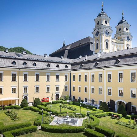 Schlosshotel Mondsee Exterior foto