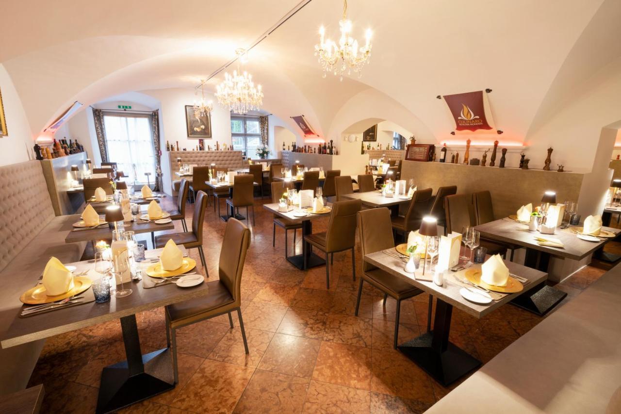Schlosshotel Mondsee Exterior foto